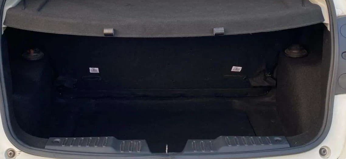 2022 Tata ALTROZ XT PETROL, Petrol, Manual, 36,989 km, Boot Inside