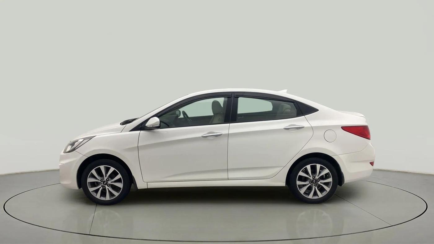 2014 Hyundai Verna FLUIDIC 1.6 VTVT SX, Petrol, Manual, 75,523 km, Left Side