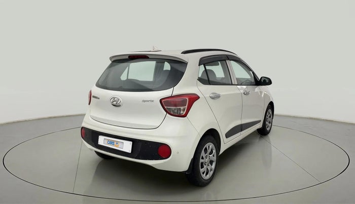 2018 Hyundai Grand i10 SPORTZ 1.2 KAPPA VTVT, Petrol, Manual, 33,924 km, Right Back Diagonal