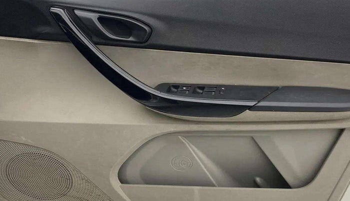2018 Tata Tiago XM PETROL, Petrol, Manual, 89,001 km, Driver Side Door Panels Control