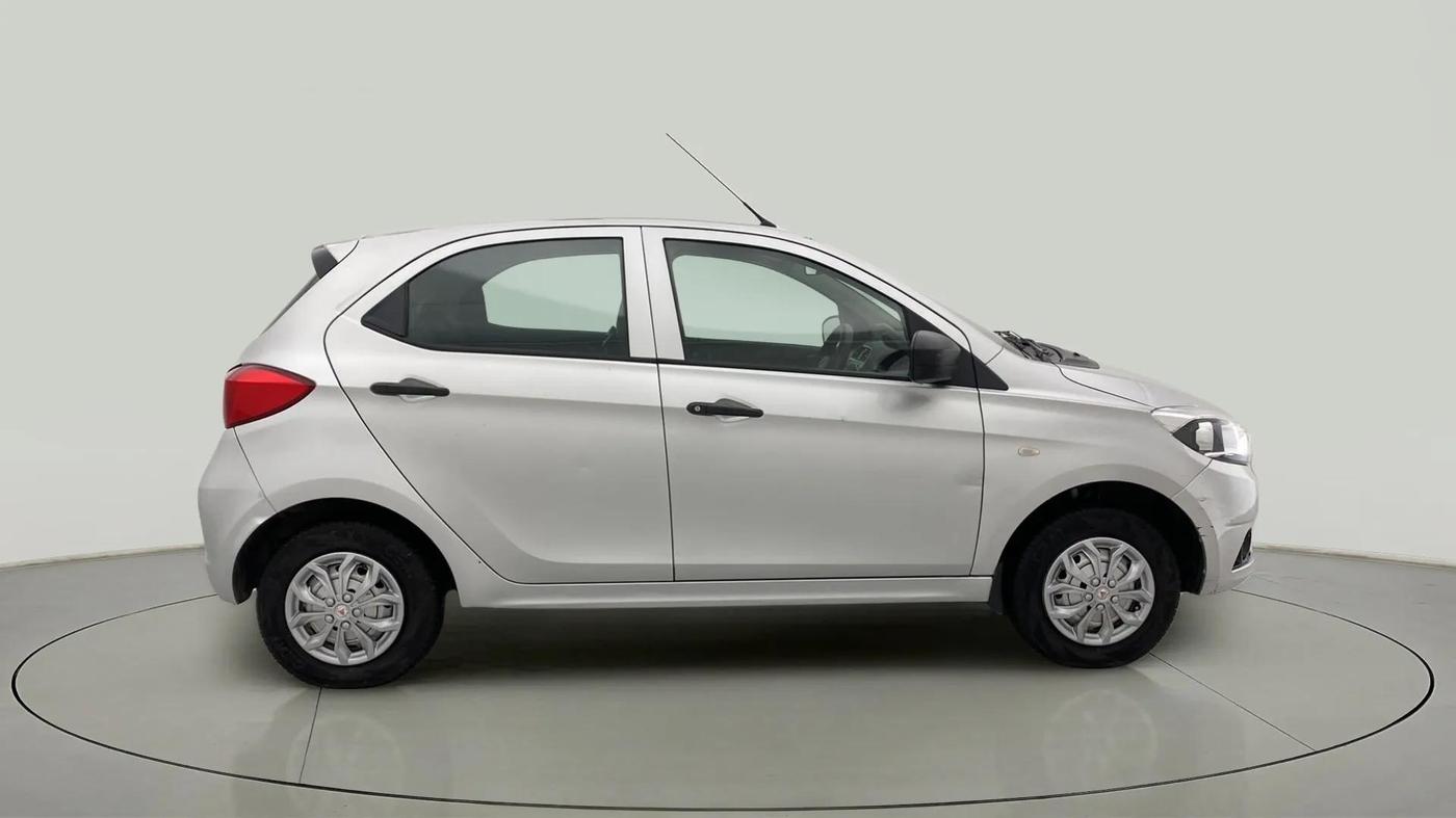2018 Tata Tiago XM PETROL, Petrol, Manual, 89,001 km, Right Side View