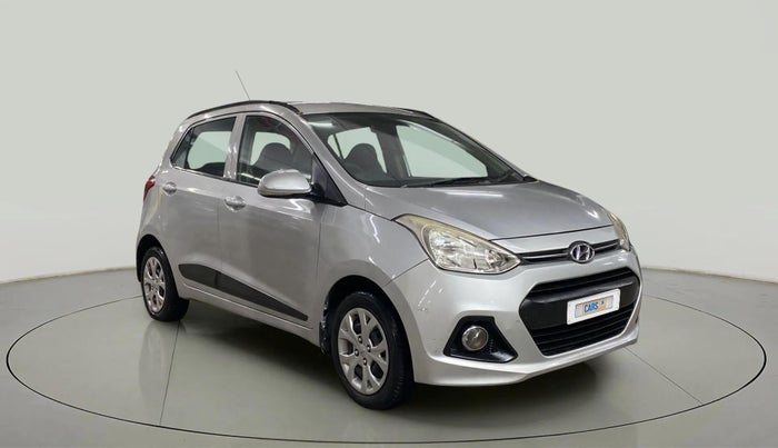 2015 Hyundai Grand i10 SPORTZ 1.2 KAPPA VTVT, Petrol, Manual, 27,294 km, Right Front Diagonal