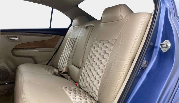 2019 Maruti Ciaz DELTA DIESEL 1.3, Diesel, Manual, 95,236 km, Right Side Rear Door Cabin