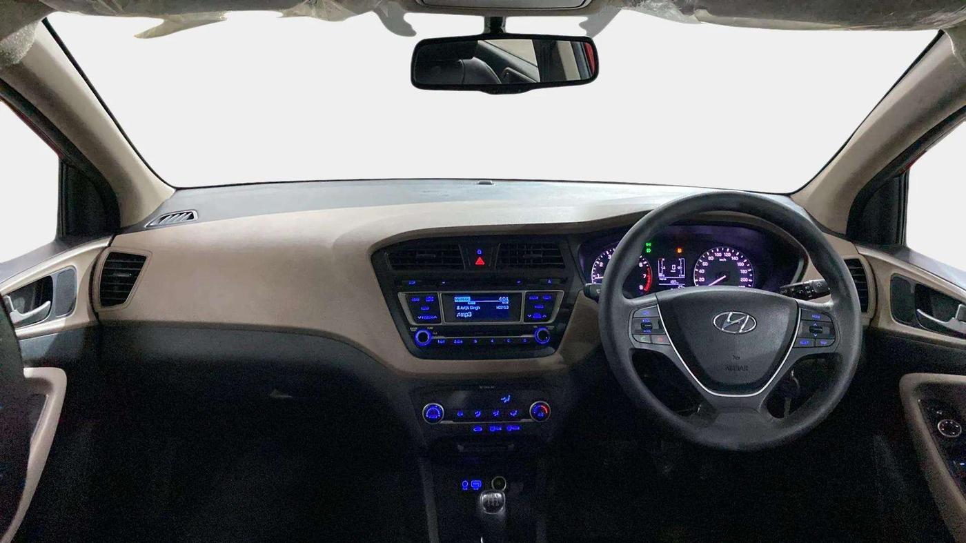 2015 Hyundai Elite i20 SPORTZ 1.2, Petrol, Manual, 86,505 km, Dashboard