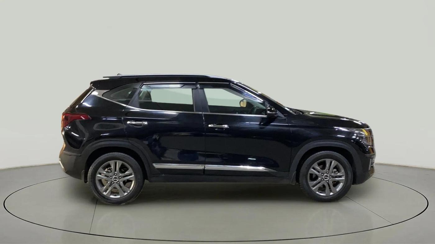 2020 KIA SELTOS HTX 1.5 PETROL, Petrol, Manual, 31,340 km, Right Side View