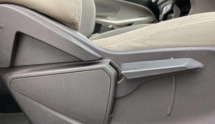 2017 Ford Ecosport TITANIUM 1.5L PETROL AT, Petrol, Automatic, 58,191 km, Driver Side Adjustment Panel