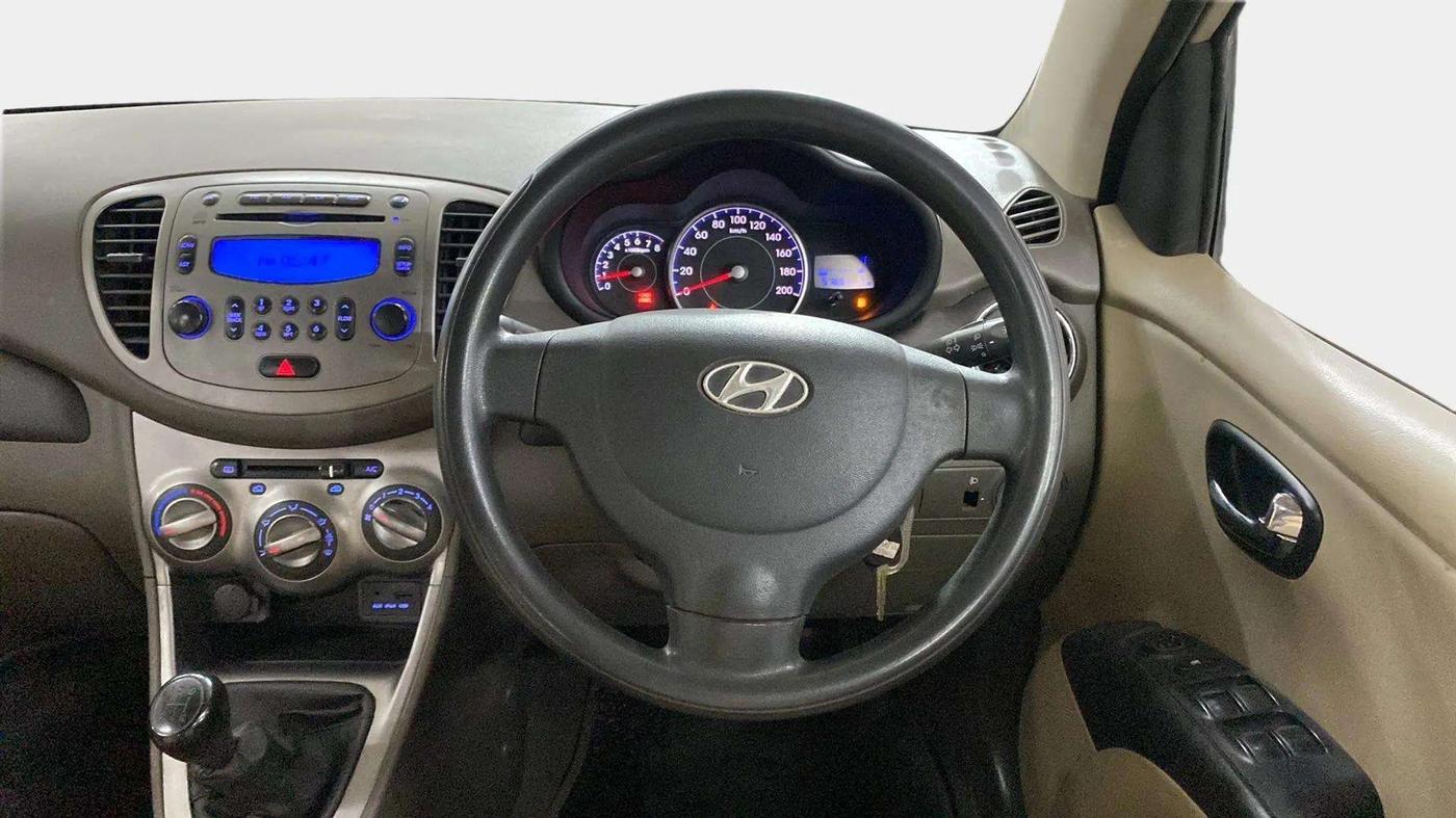 2013 Hyundai i10 SPORTZ 1.2, Petrol, Manual, 58,029 km, Steering Wheel Close Up