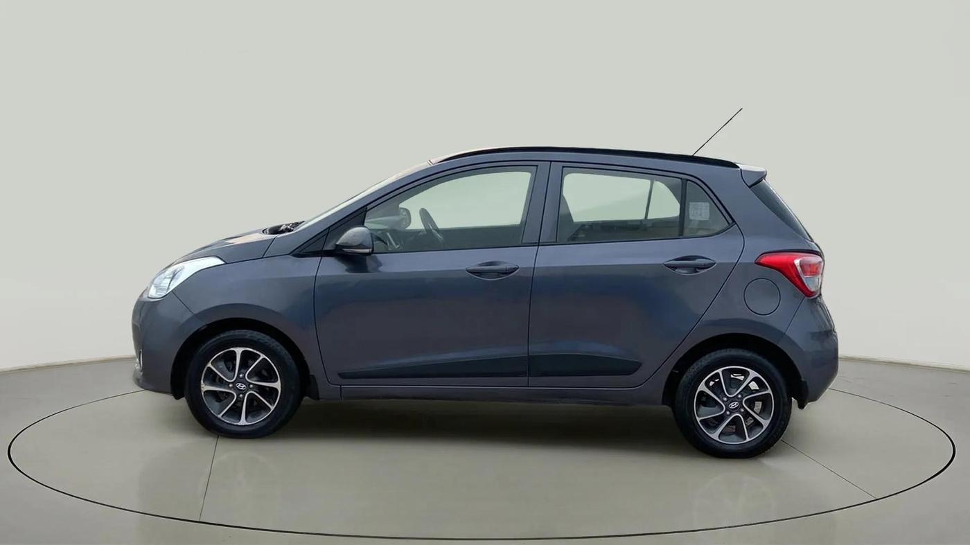 2018 Hyundai Grand i10 SPORTZ AT 1.2 KAPPA VTVT, Petrol, Automatic, 41,083 km, Left Side