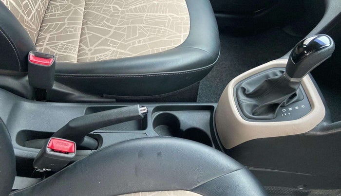 2018 Hyundai Grand i10 SPORTZ AT 1.2 KAPPA VTVT, Petrol, Automatic, 41,083 km, Gear Lever