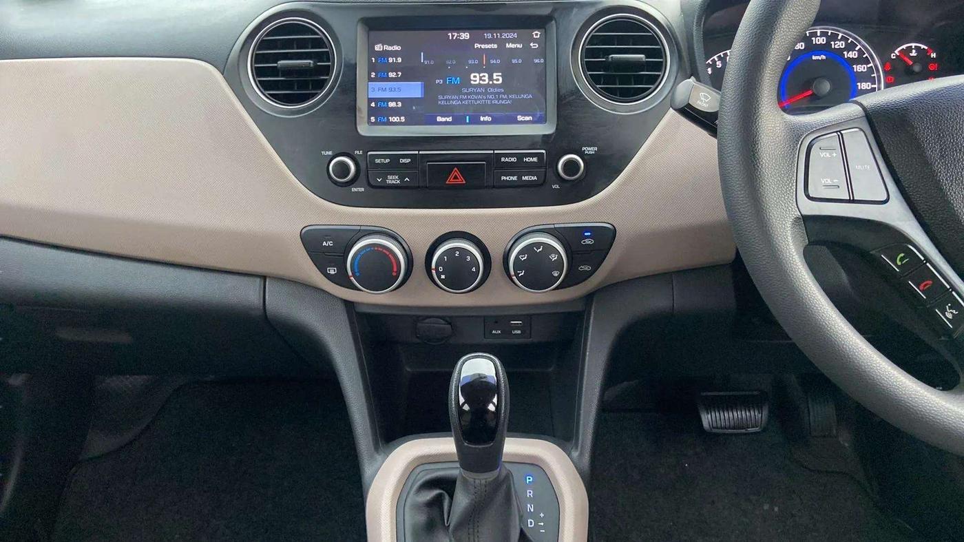 2018 Hyundai Grand i10 SPORTZ AT 1.2 KAPPA VTVT, Petrol, Automatic, 41,083 km, Air Conditioner