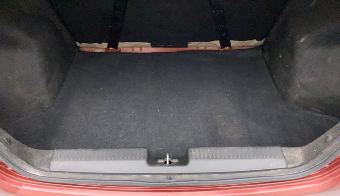 2017 Maruti Dzire VDI, Diesel, Manual, 71,242 km, Boot Inside