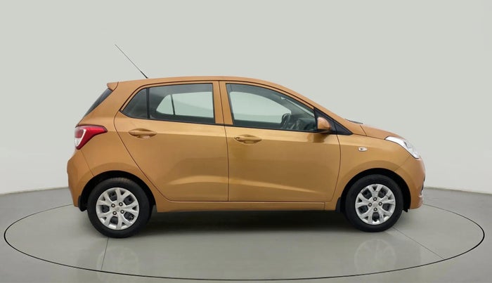2016 Hyundai Grand i10 MAGNA 1.2 KAPPA VTVT, Petrol, Manual, 46,366 km, Right Side View