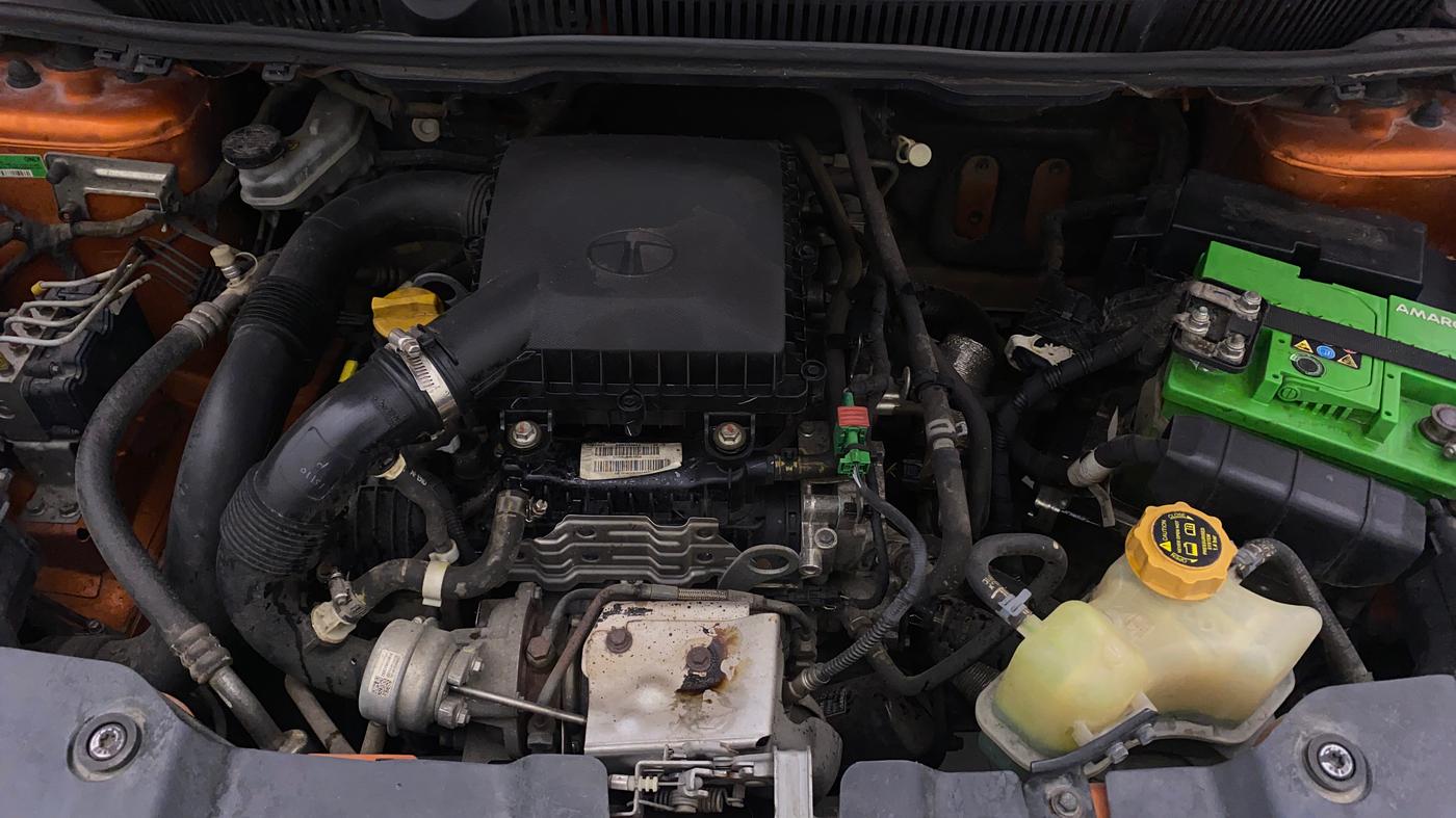 2018 Tata NEXON XZ PLUS PETROL, Petrol, Manual, 68,231 km, Open Bonet