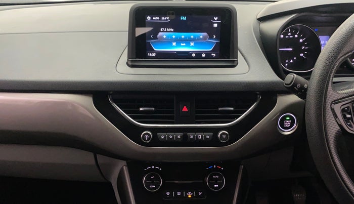 2018 Tata NEXON XZ PLUS PETROL, Petrol, Manual, 68,231 km, Air Conditioner