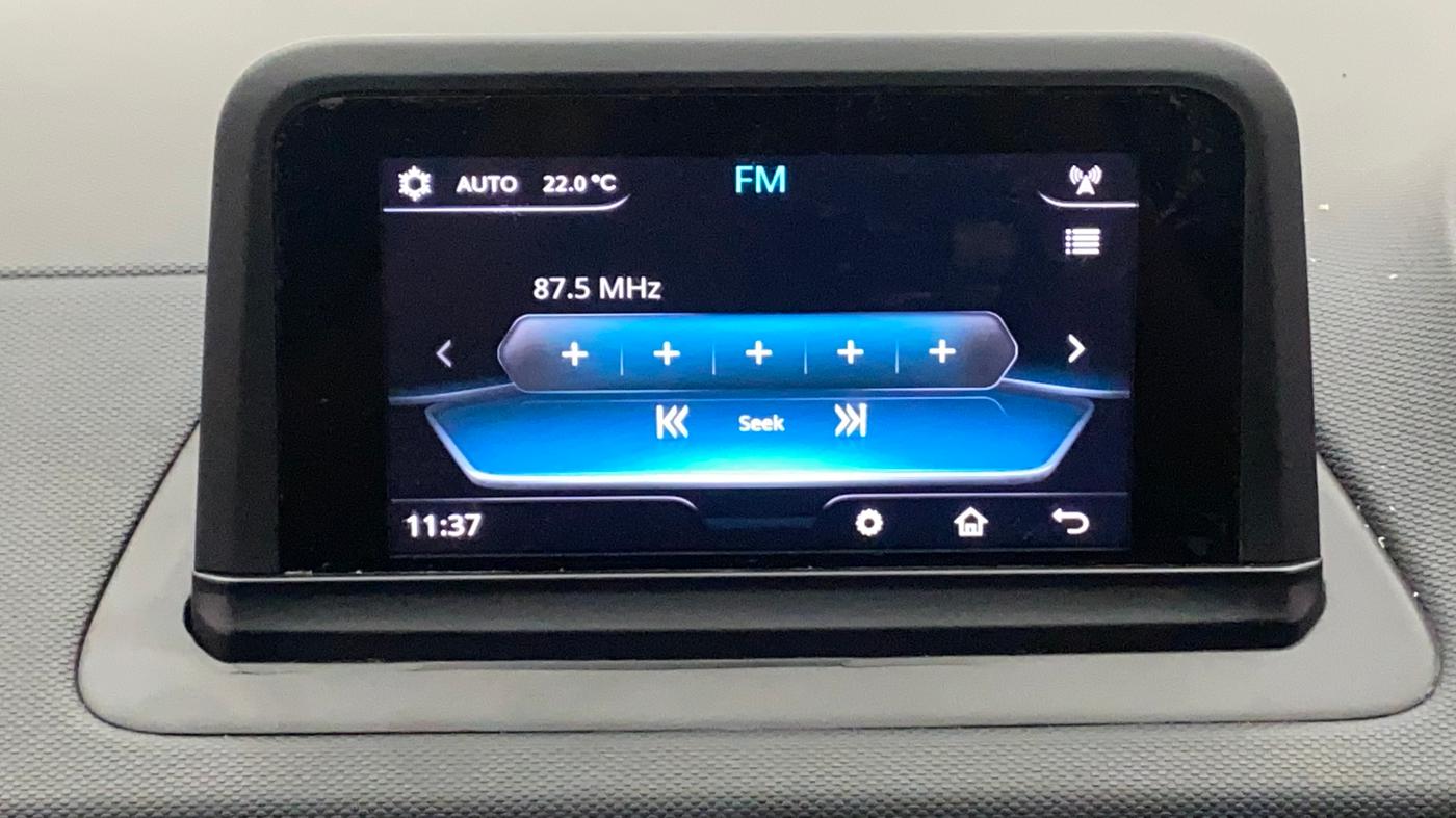 2018 Tata NEXON XZ PLUS PETROL, Petrol, Manual, 68,231 km, Infotainment System