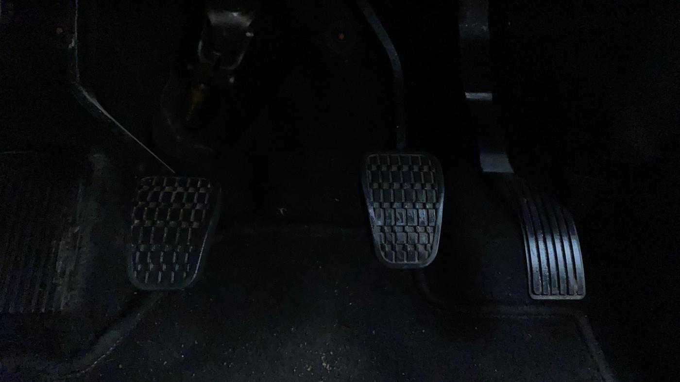 2018 Tata NEXON XZ PLUS PETROL, Petrol, Manual, 68,231 km, Pedals