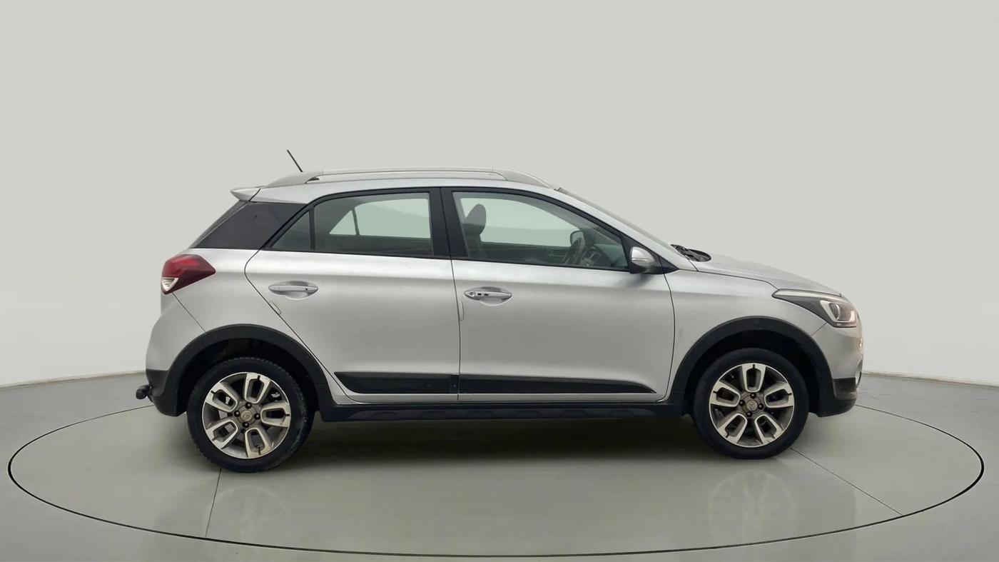 2017 Hyundai i20 Active 1.2 SX, Petrol, Manual, 69,939 km, Right Side View