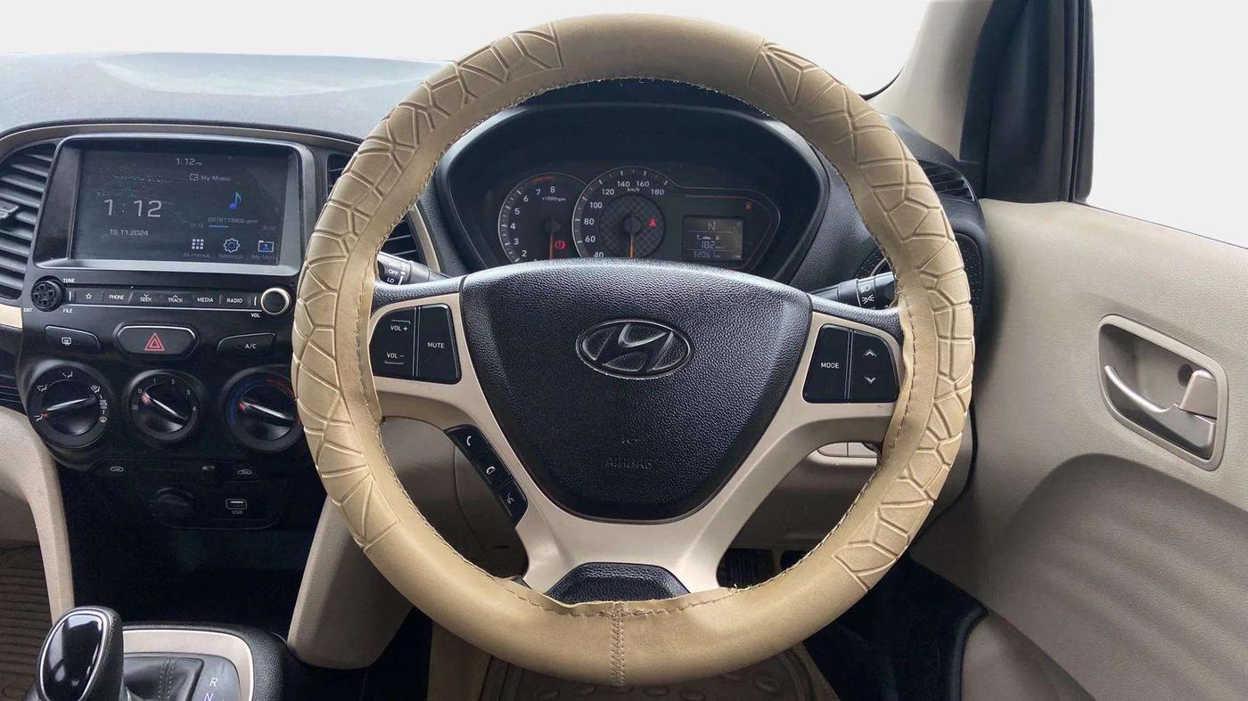 2019 Hyundai NEW SANTRO SPORTZ AMT, Petrol, Automatic, 32,130 km, Steering Wheel Close Up