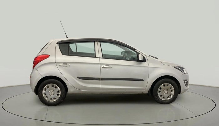 2013 Hyundai i20 MAGNA (O) 1.2, Petrol, Manual, 80,832 km, Right Side View