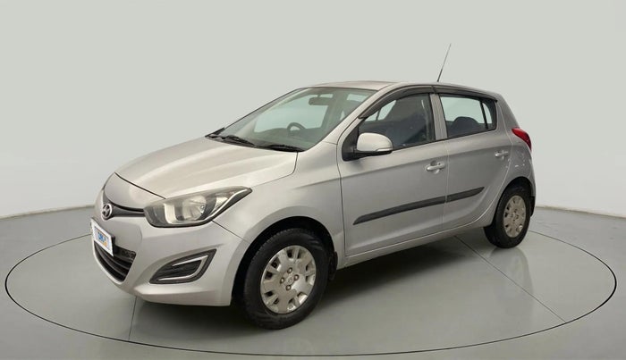 2013 Hyundai i20 MAGNA (O) 1.2, Petrol, Manual, 80,832 km, Left Front Diagonal