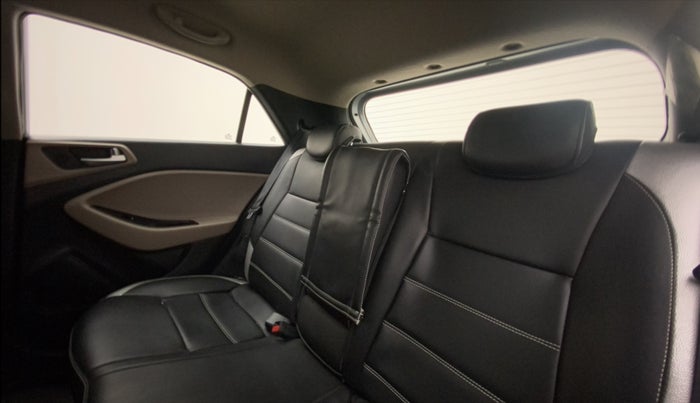 2019 Hyundai Elite i20 ASTA 1.4 CRDI (O), Diesel, Manual, 18,035 km, Right Side Rear Door Cabin