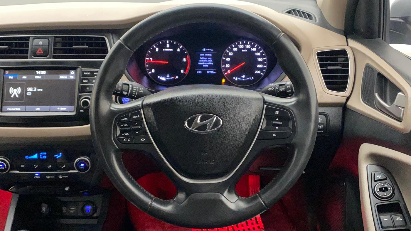 2019 Hyundai Elite i20 ASTA 1.4 CRDI (O), Diesel, Manual, 18,035 km, Steering Wheel Close Up