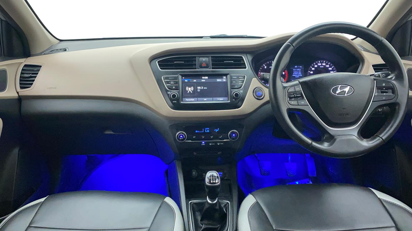 2019 Hyundai Elite i20 ASTA 1.4 CRDI (O), Diesel, Manual, 18,035 km, Dashboard