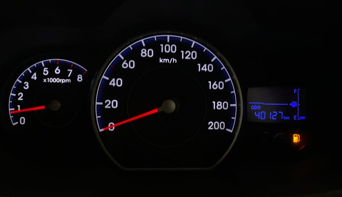 2014 Hyundai i10 MAGNA 1.1, Petrol, Manual, 40,001 km, Odometer Image