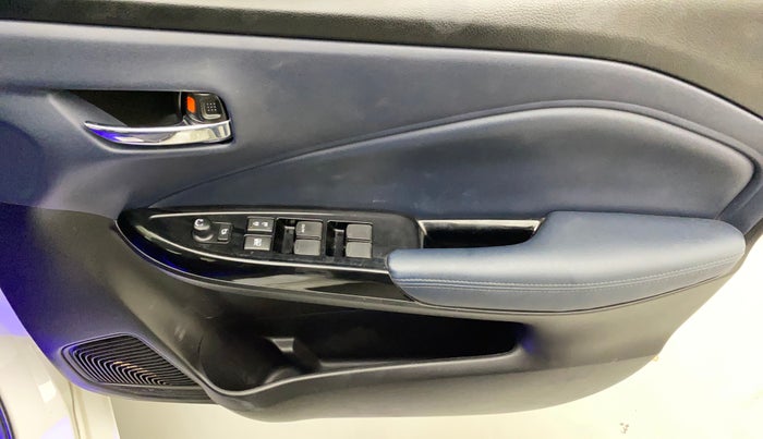 2023 Maruti Baleno ZETA PETROL 1.2, Petrol, Manual, 40,535 km, Driver Side Door Panels Control