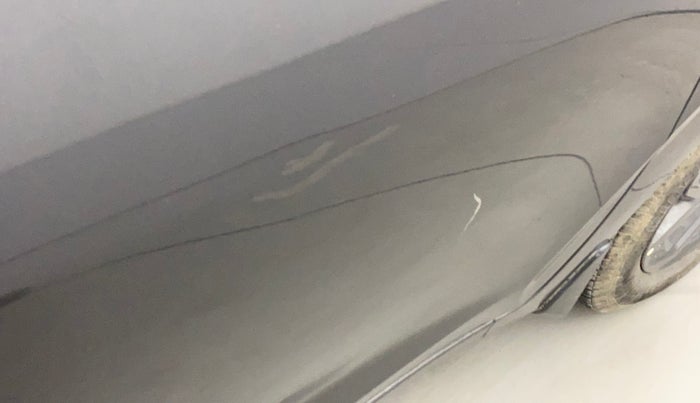 2019 Hyundai GRAND I10 NIOS SPORTZ AMT 1.2 KAPPA VTVT, Petrol, Automatic, 32,975 km, Driver-side door - Slightly dented