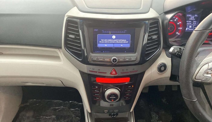 2021 Mahindra XUV300 W8 1.2 PETROL, Petrol, Manual, 33,715 km, Air Conditioner