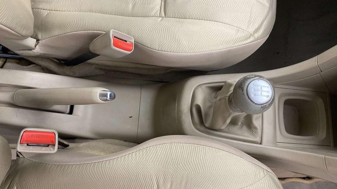 2018 Maruti Ertiga ZXI+ SHVS, CNG, Manual, 64,675 km, Gear Lever