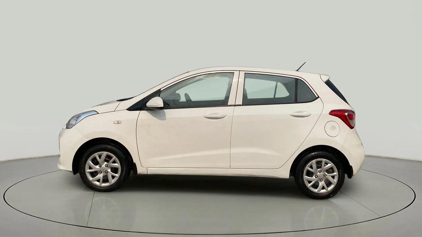 2018 Hyundai Grand i10 MAGNA 1.2 KAPPA VTVT, Petrol, Manual, 11,547 km, Left Side