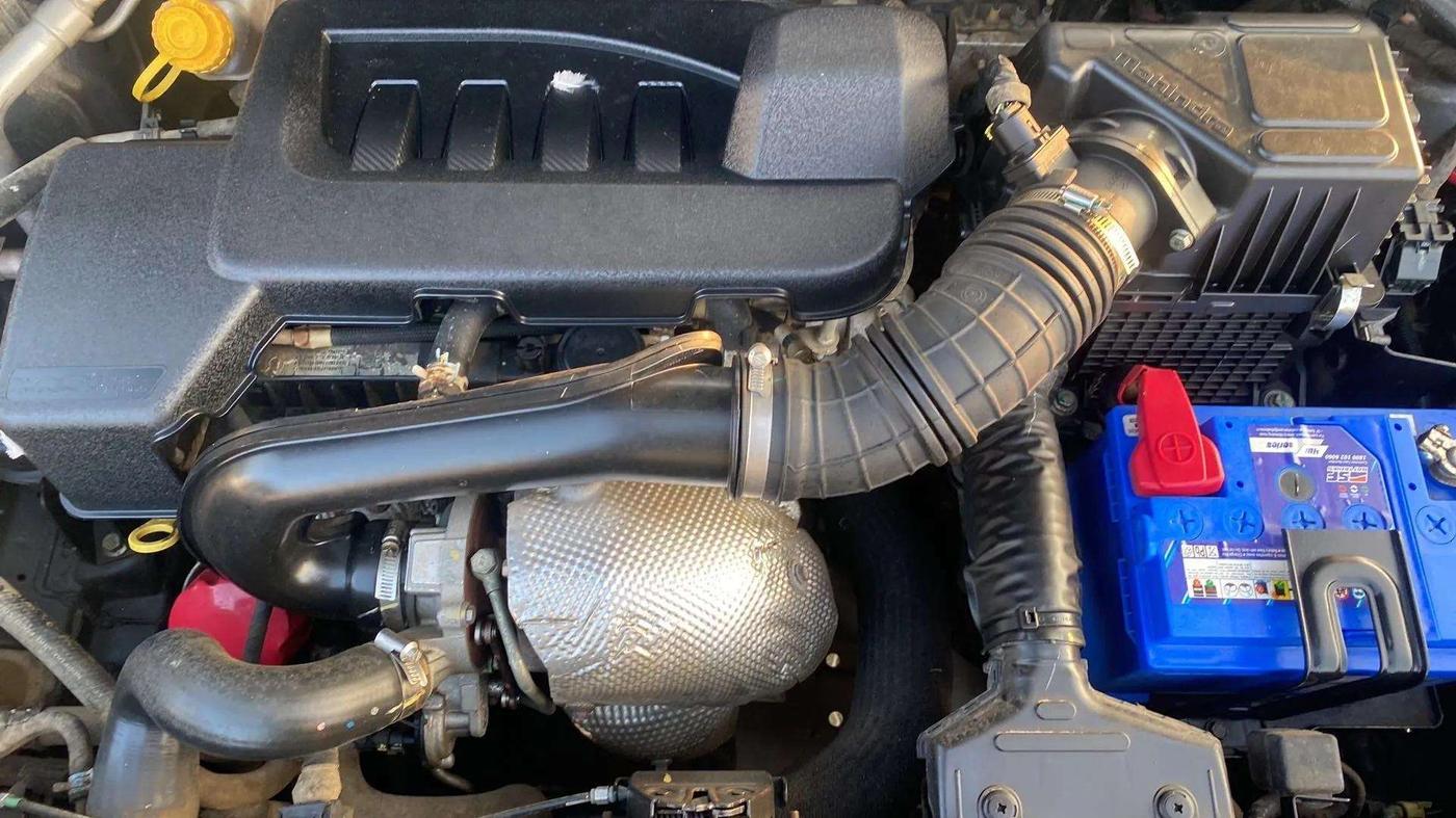 2019 Mahindra XUV300 W8 1.5 DIESEL, Diesel, Manual, 58,286 km, Open Bonet
