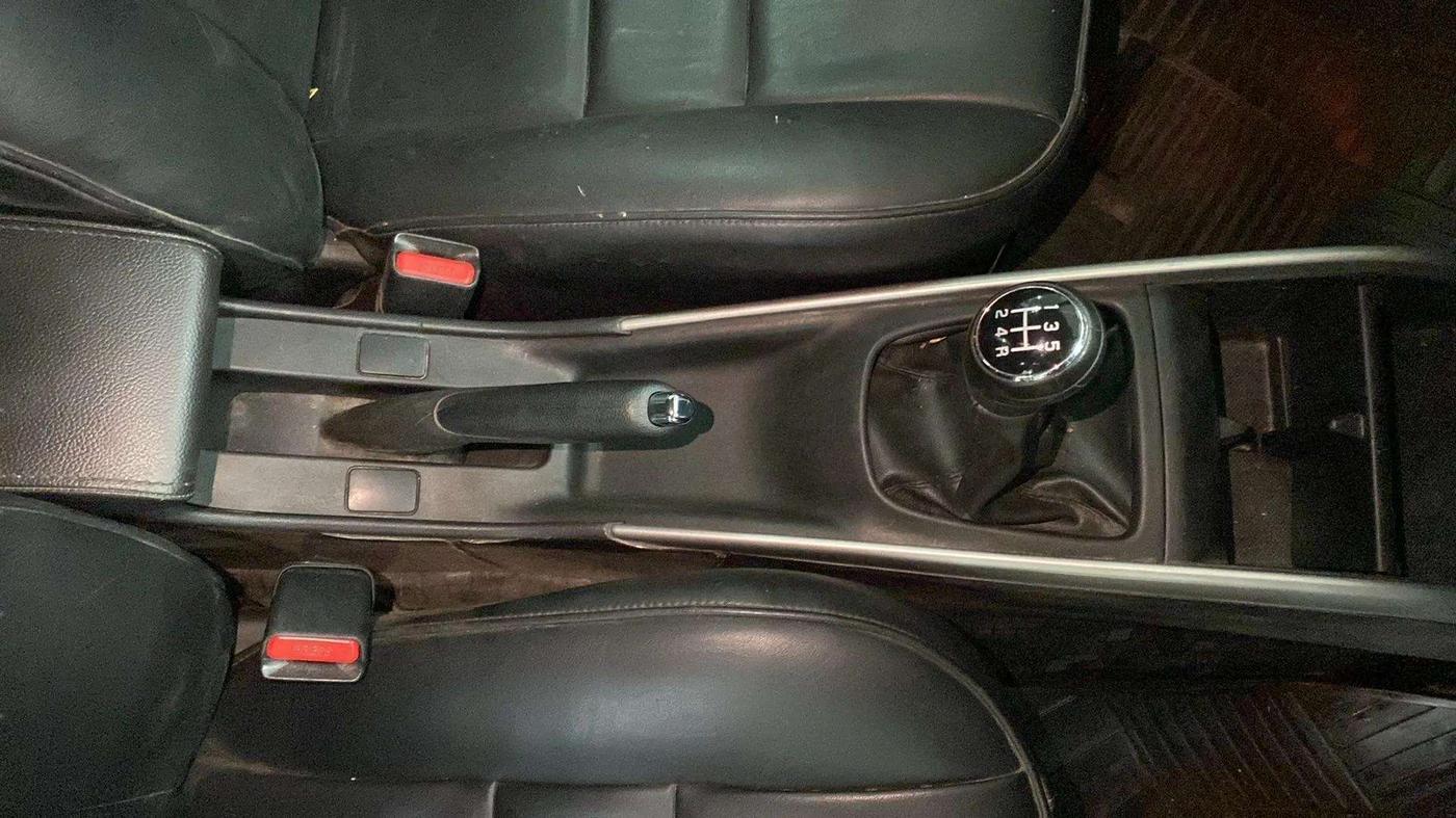2018 Maruti Baleno ALPHA PETROL 1.2, Petrol, Manual, 33,601 km, Gear Lever