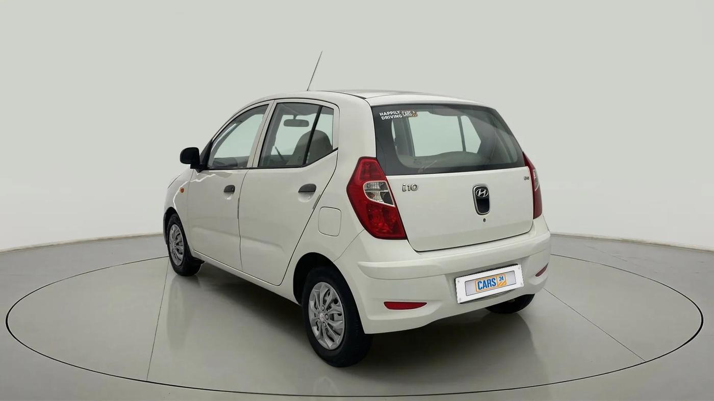 2015 Hyundai i10 ERA 1.1, Petrol, Manual, 47,150 km, Left Back Diagonal