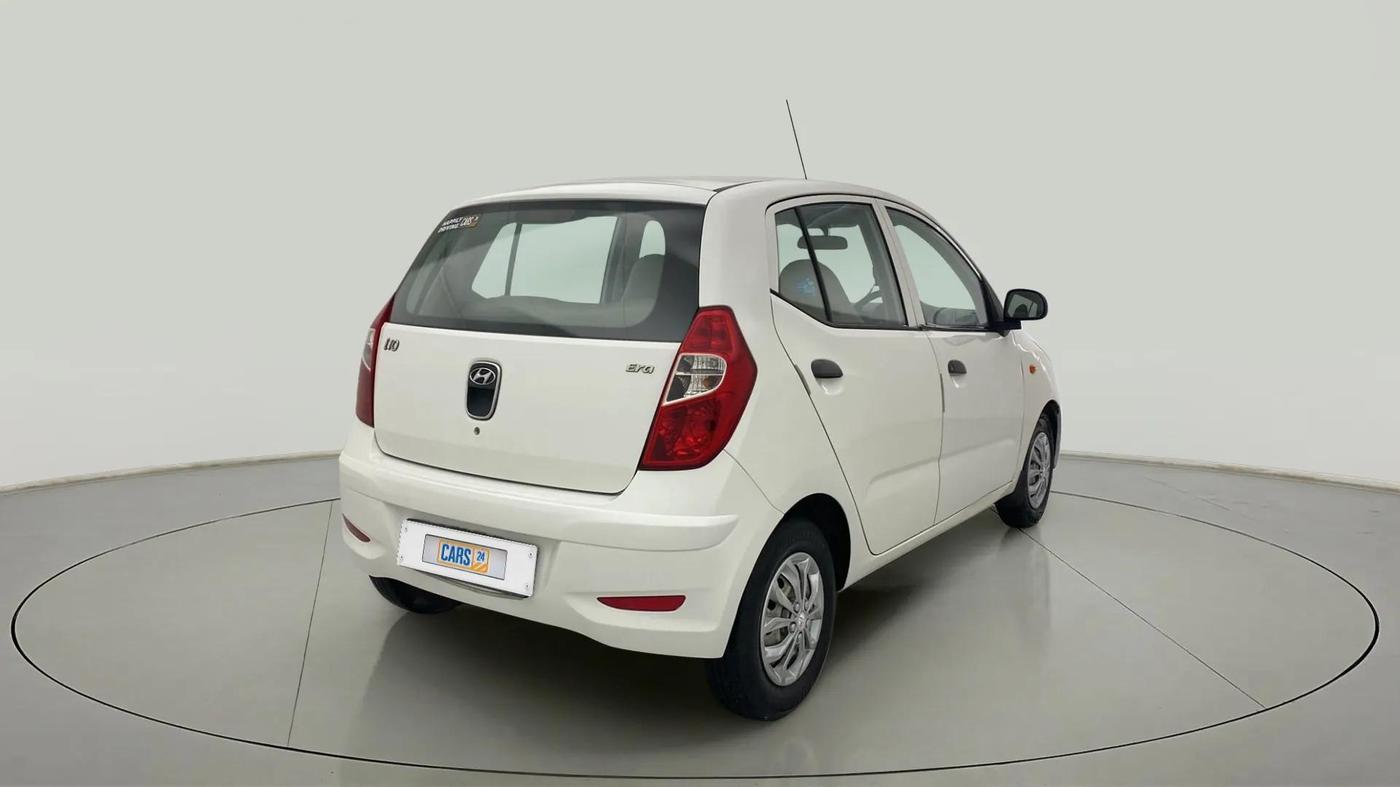 2015 Hyundai i10 ERA 1.1, Petrol, Manual, 47,150 km, Right Back Diagonal
