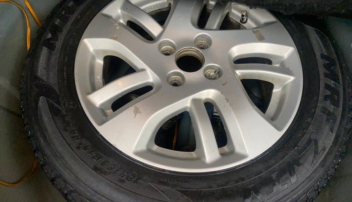 2013 Maruti Swift Dzire ZDI, Diesel, Manual, 1,21,170 km, Spare Tyre