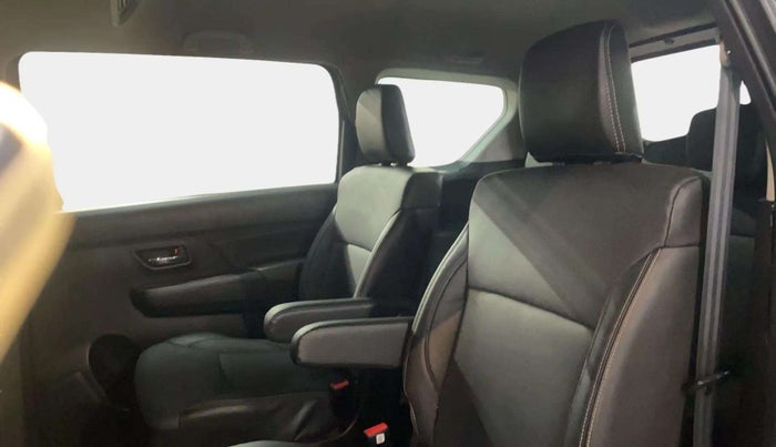 2022 Maruti XL6 ALPHA PLUS AT, Petrol, Automatic, 25,839 km, Right Side Rear Door Cabin