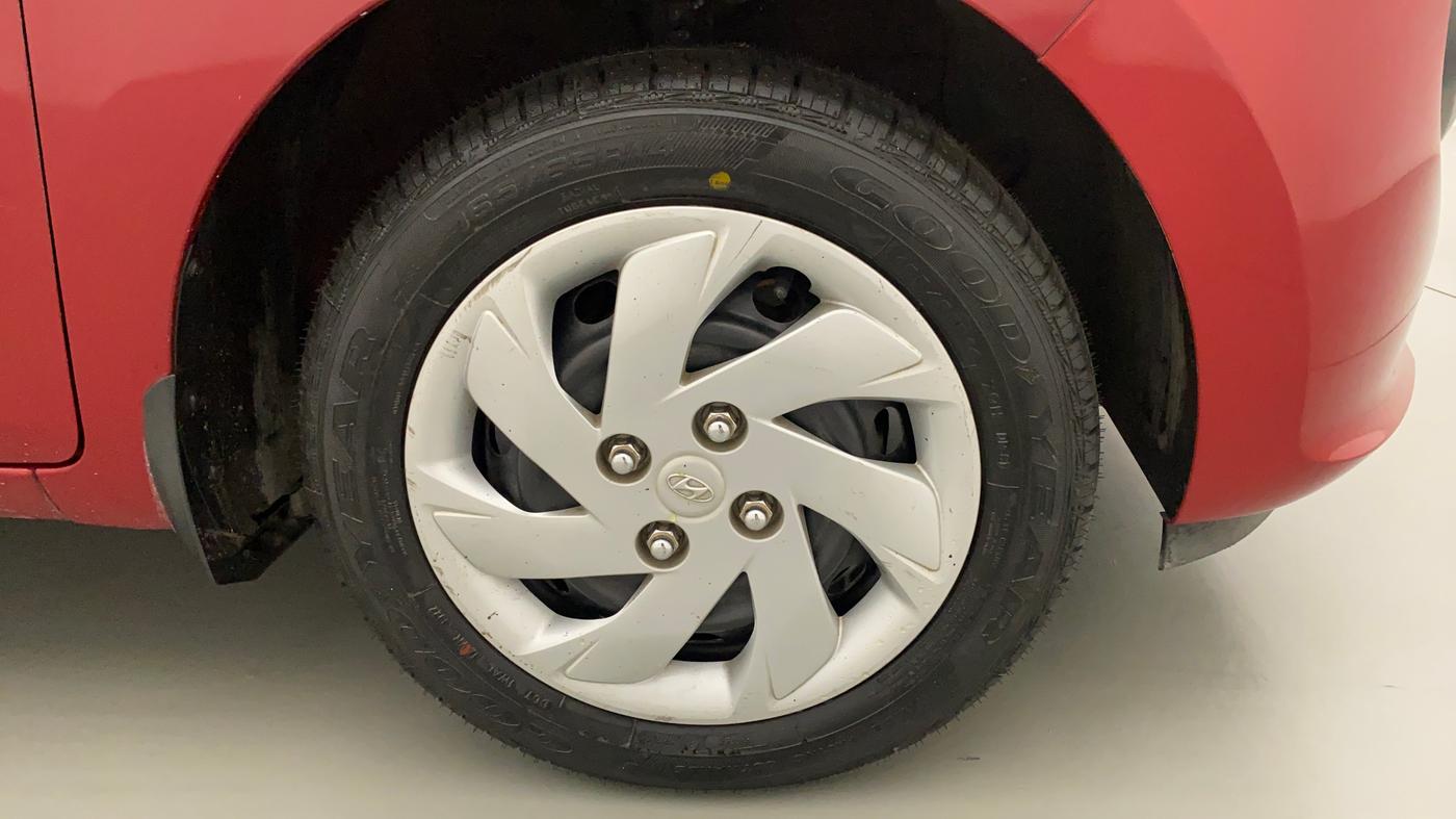 2018 Hyundai NEW SANTRO SPORTZ CNG, CNG, Manual, 49,258 km, Right Front Wheel
