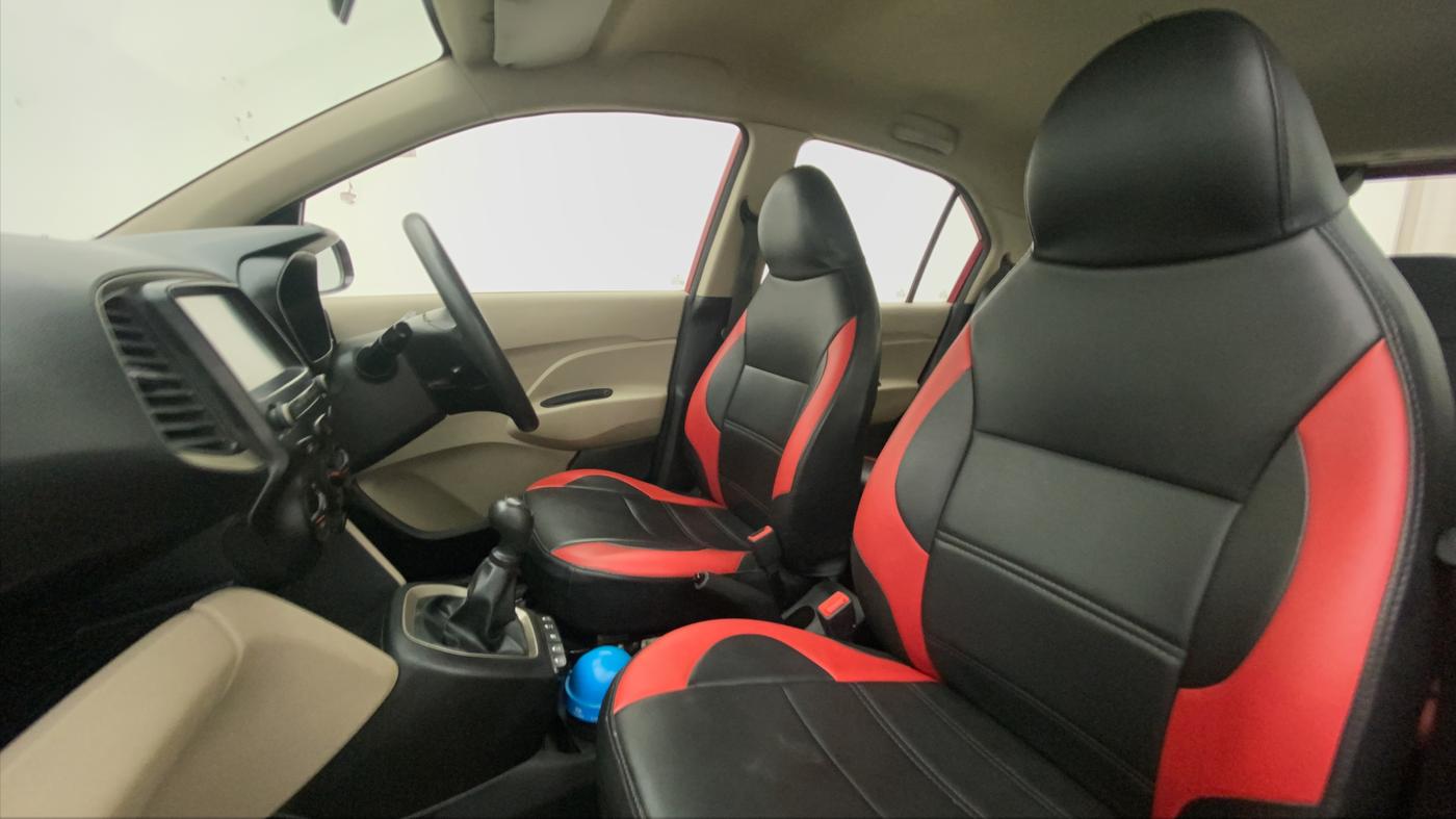 2018 Hyundai NEW SANTRO SPORTZ CNG, CNG, Manual, 49,258 km, Right Side Front Door Cabin