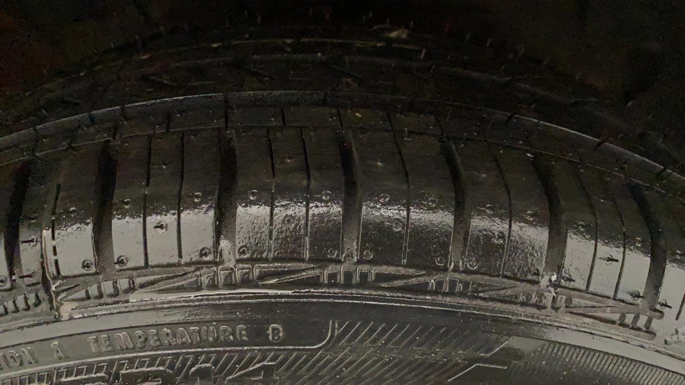 2018 Hyundai NEW SANTRO SPORTZ CNG, CNG, Manual, 49,258 km, Right Front Tyre Tread