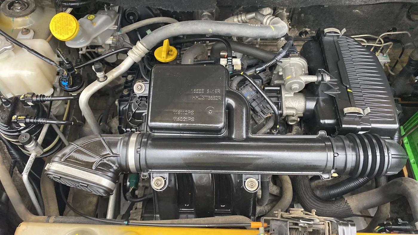 2019 Renault TRIBER RXL MT, Petrol, Manual, 37,725 km, Open Bonet