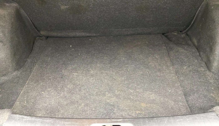 2013 Maruti Swift Dzire VXI, Petrol, Manual, 1,11,502 km, Boot Inside