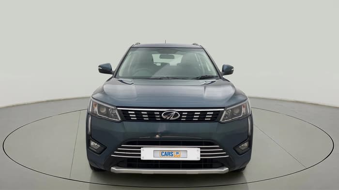 2021 Mahindra XUV300 W8 1.2 PETROL, Petrol, Manual, 60,672 km, Front