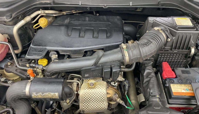 2021 Mahindra XUV300 W8 1.2 PETROL, Petrol, Manual, 60,672 km, Open Bonet