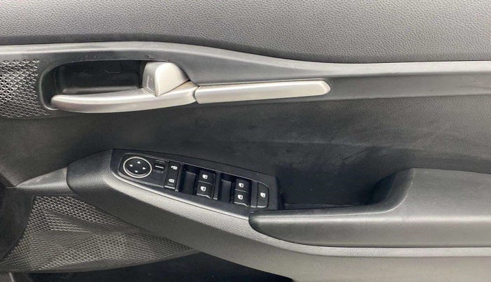 2021 KIA SELTOS HTK 1.5 PETROL, Petrol, Manual, 28,681 km, Driver Side Door Panels Control