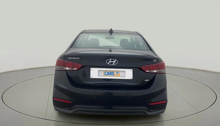 2018 Hyundai Verna 1.6 VTVT SX (O) AT, Petrol, Automatic, 56,621 km, Back/Rear