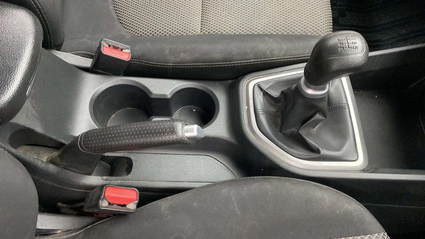 2018 Hyundai Creta E PLUS 1.6 PETROL, Petrol, Manual, 34,711 km, Gear Lever