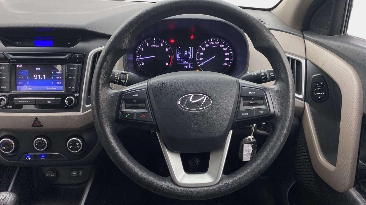 2018 Hyundai Creta E PLUS 1.6 PETROL, Petrol, Manual, 34,711 km, Steering Wheel Close Up